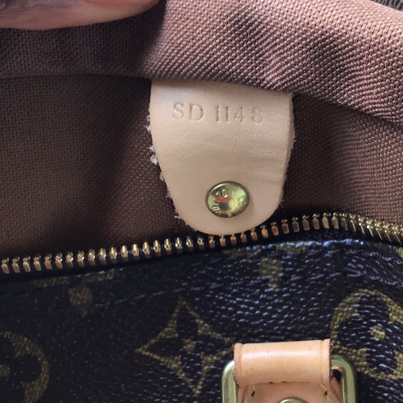 Louis VUITTON Speedy BANDOULIERE 30 (no strap) - Picture 8 of 9